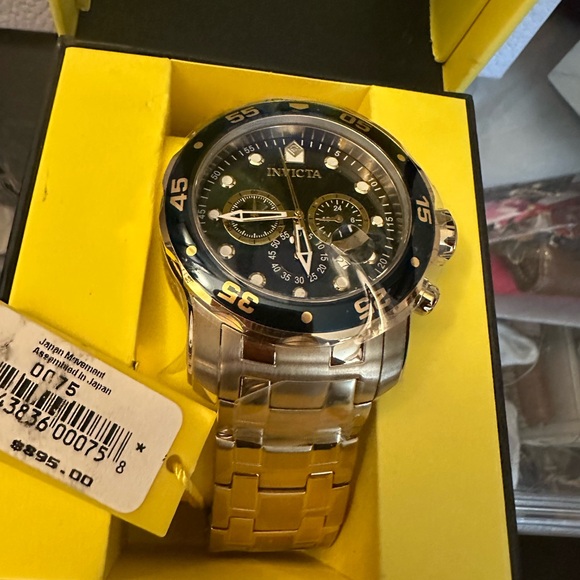 🎒🎒NEW Invicta Pro Diver SCUBA Men's Watch - 48mm, Gold (0075) - Picture 5 of 10